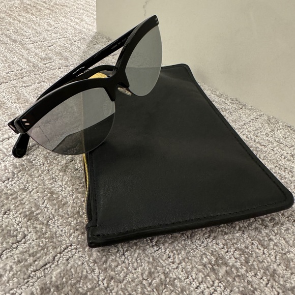 Stella McCartney SC0083S Mirrored Sunglasses Black/Silver - Picture 3 of 6